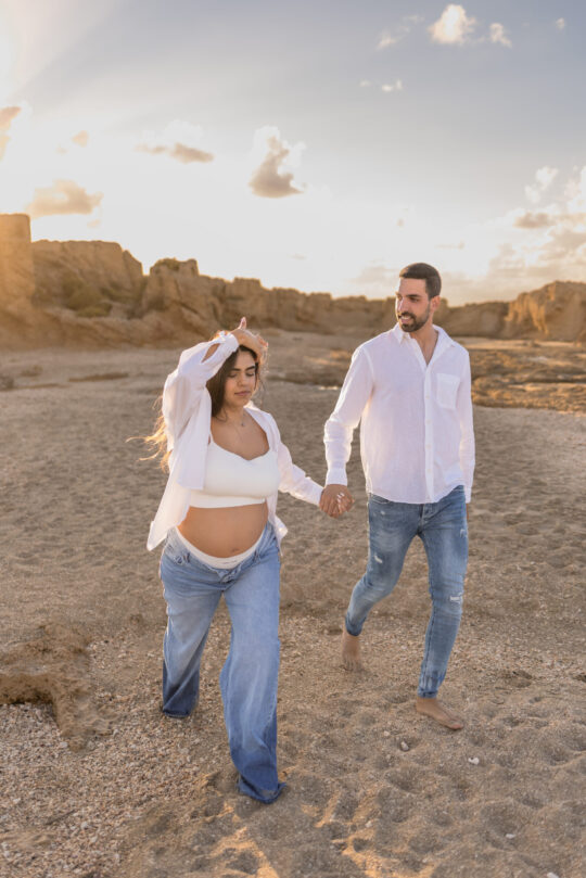 צלמת הריון בחופי הים