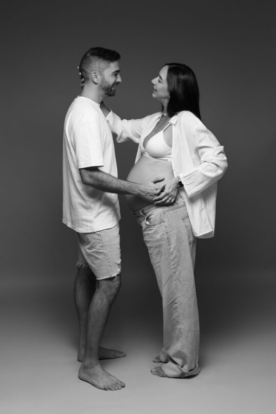 צילום הריון לאישה ולגבר