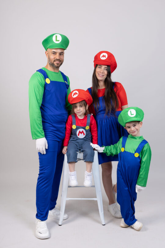 תחפושת פורים מריו 2026